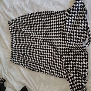 EUC mermaid style houndstooth pattern vintage style skirt